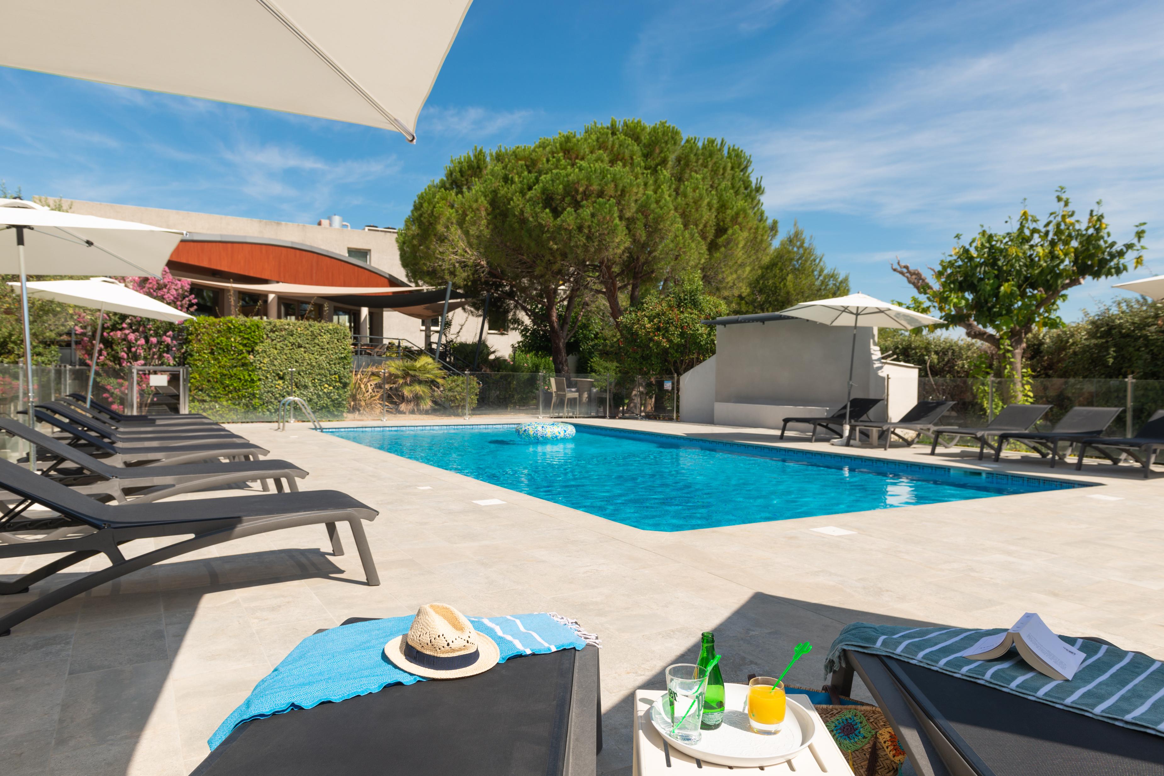 Kyriad Montpellier Est - Lunel Lunel  Eksteriør bilde