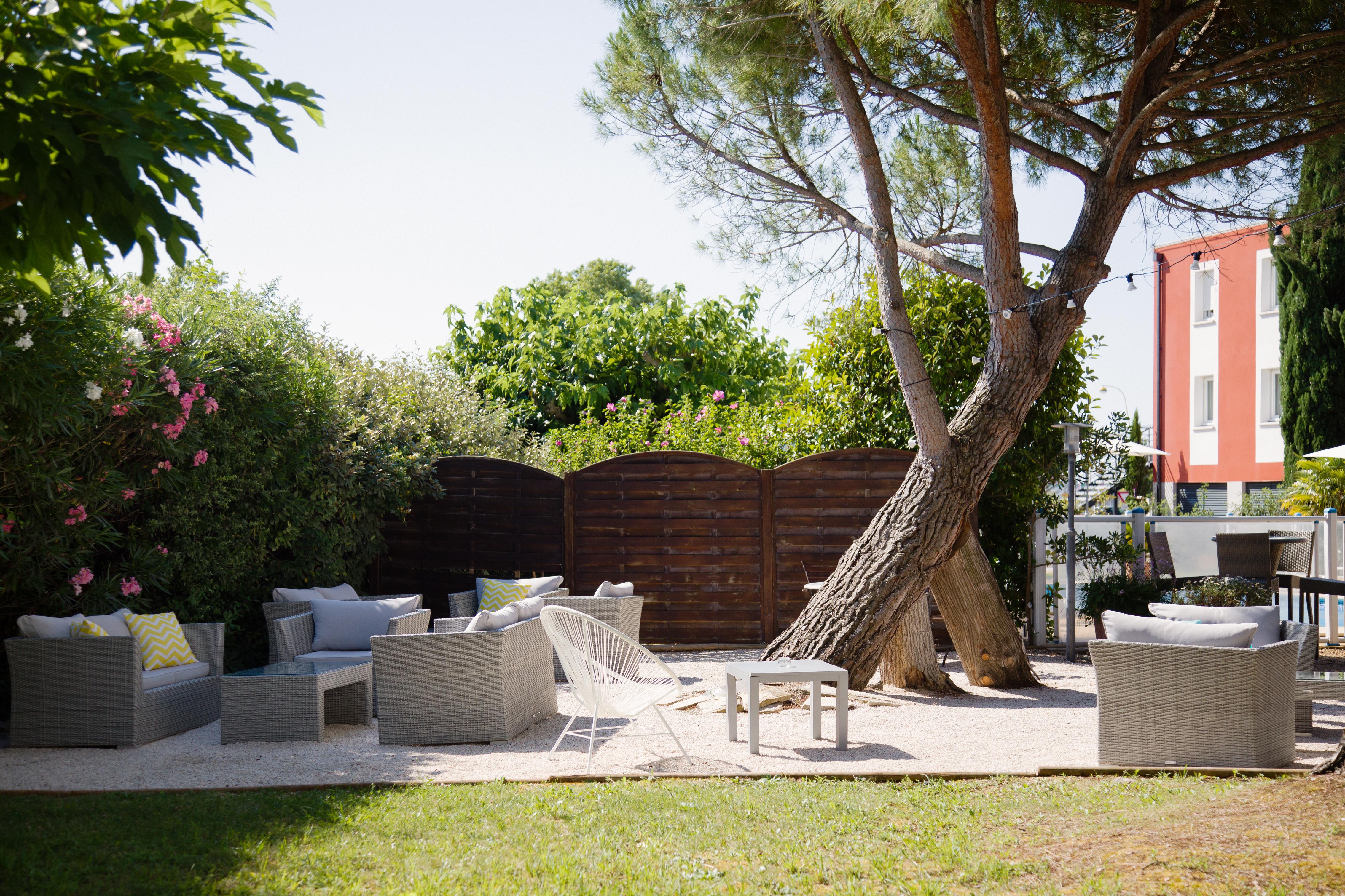 Kyriad Montpellier Est - Lunel Hotell Lunel  Eksteriør bilde